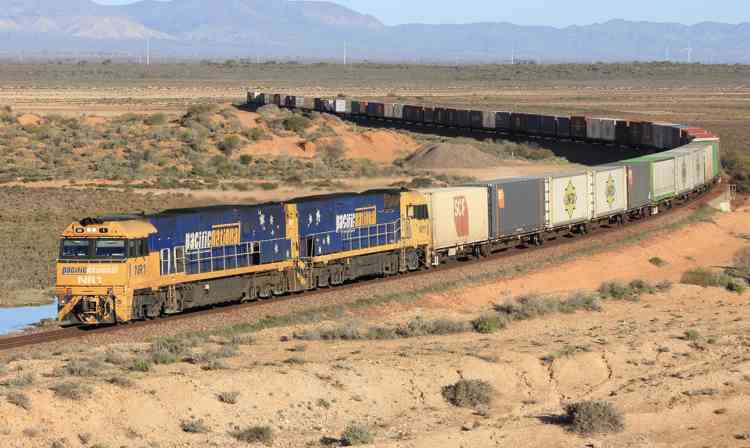 SCF 48Ft Pallet Wide Train