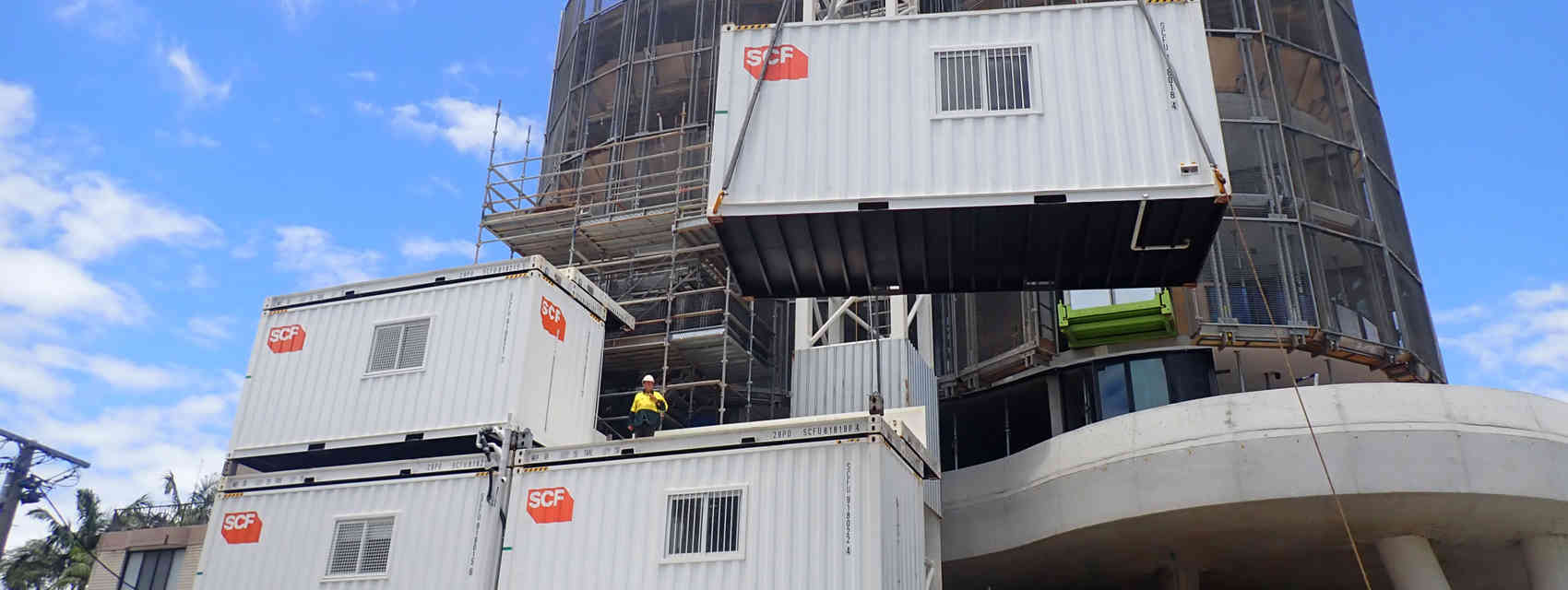 SCF 20Ft HP Full Width Container Lift