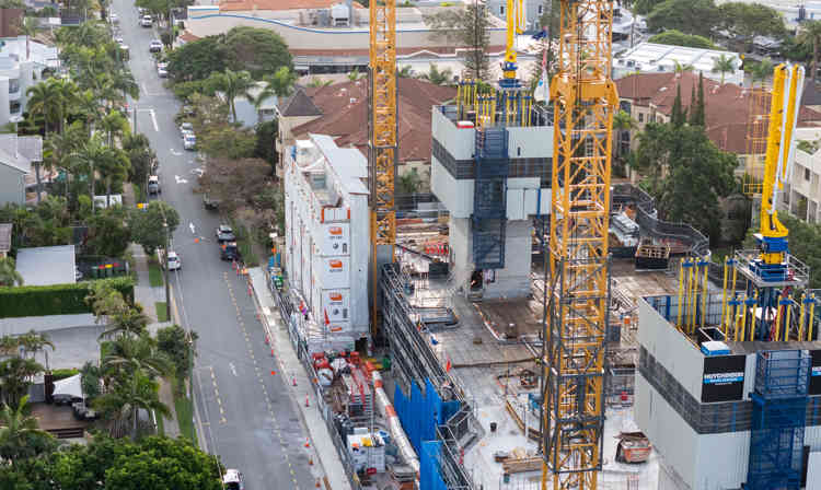 SCF 20Ft First Aid Full Width Street