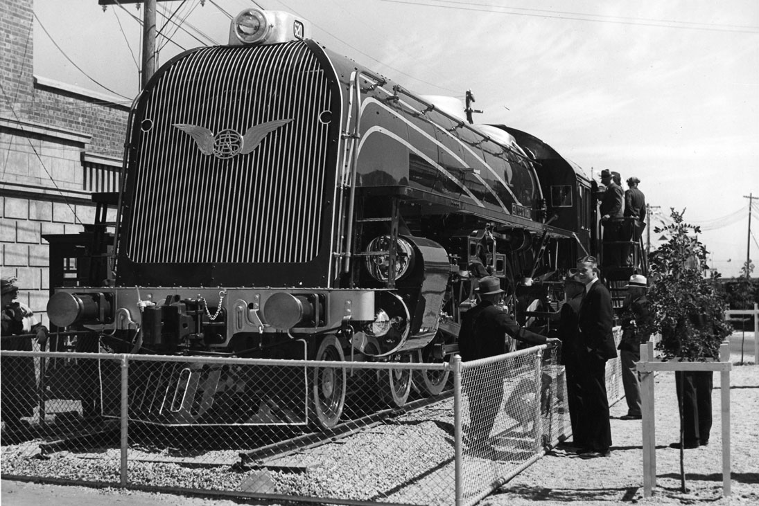 Broad Gauge locomotive 620 at the Centenary Exhibition 1936. Source: National Railway Museum.