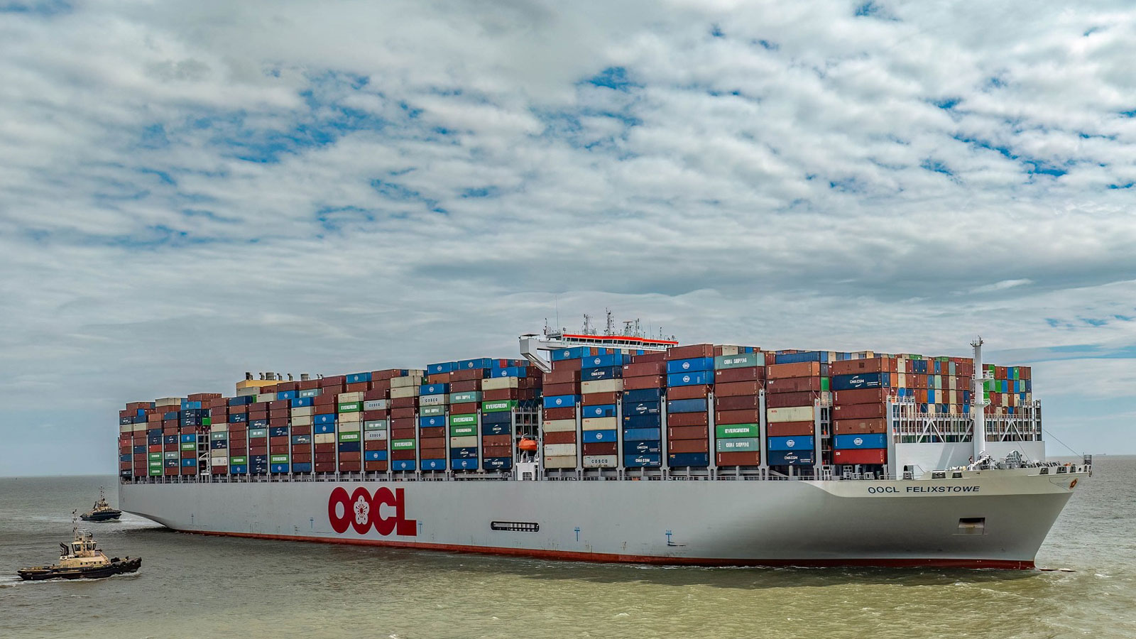 OOCL Felixstowe on the open ocean